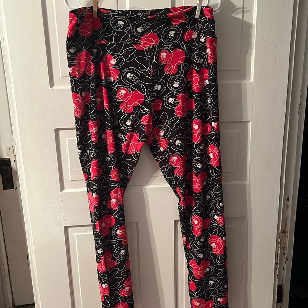 Lularoe Disney Leggings